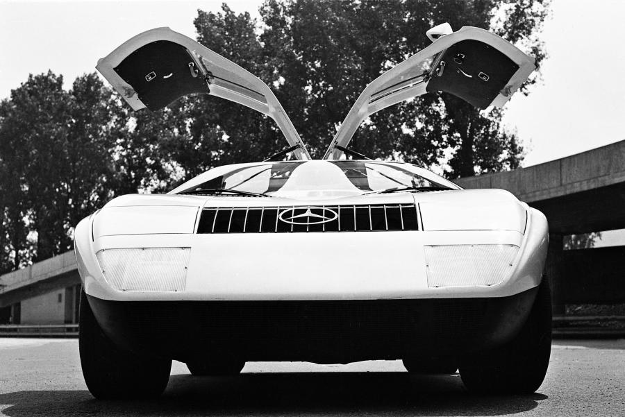  Mercedes-Benz C111-I Concept 1969 года  (фото 7 из 15)